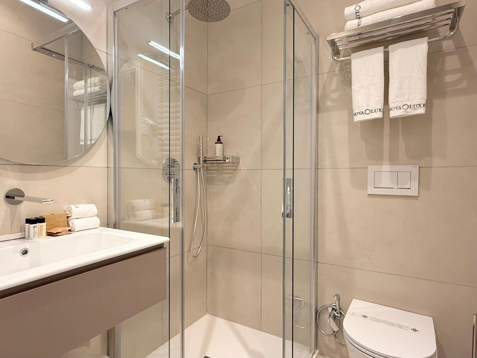 Nova Luxe Hotel Рим Екстериор снимка