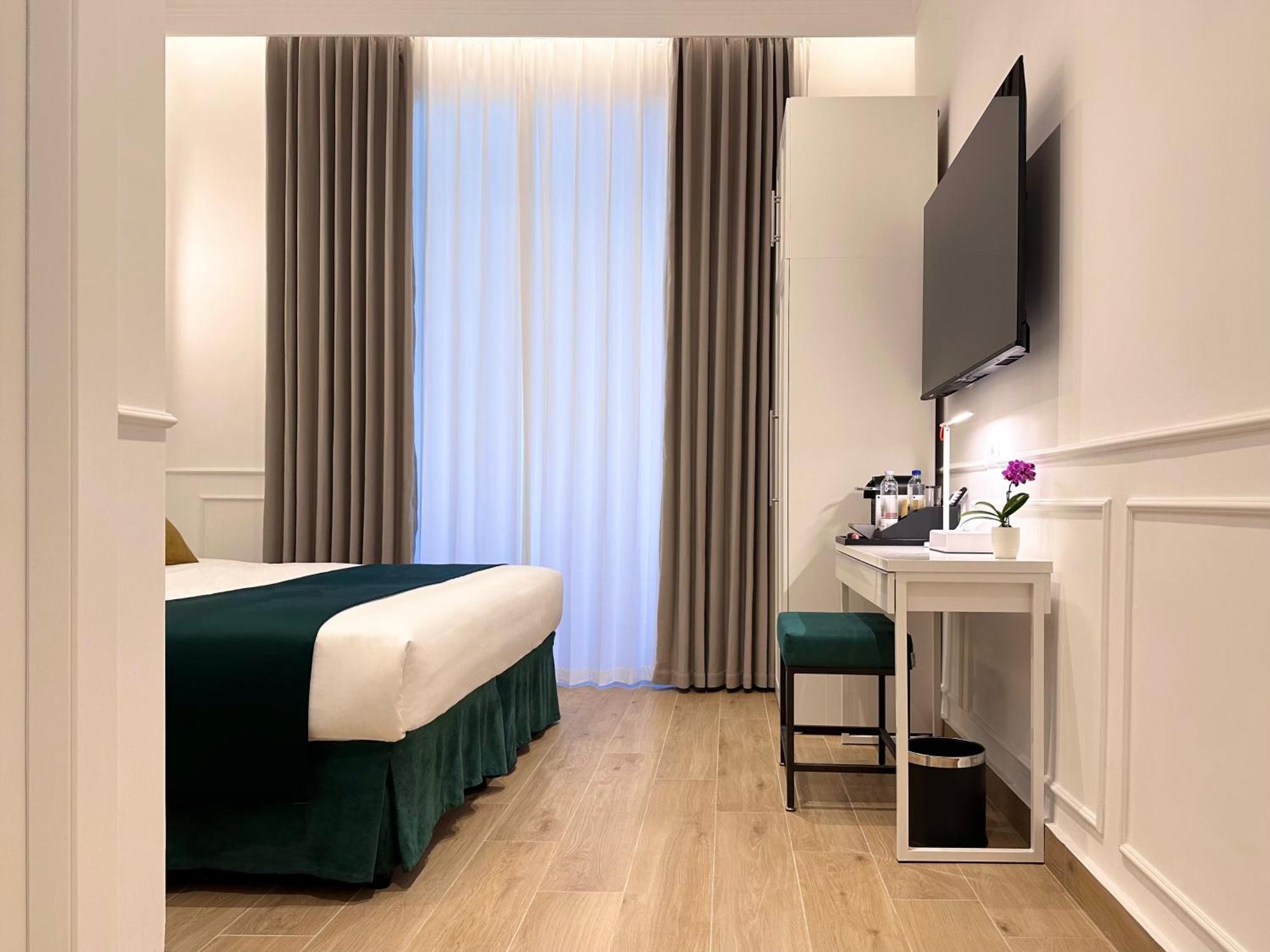 Nova Luxe Hotel Рим Екстериор снимка